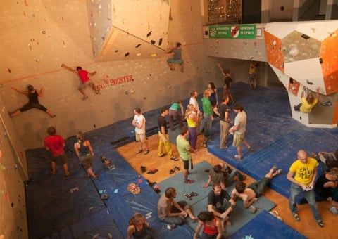 Kletterhalle Neue Mittelschule Fulpmes
