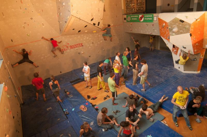 Kletterhalle Neue Mittelschule Fulpmes