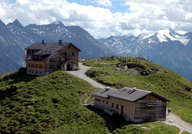 Starkenburger Hütte