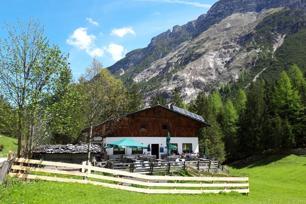 Issenangeralm-stubai-01